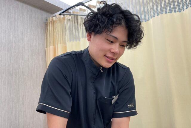 石井　広歩